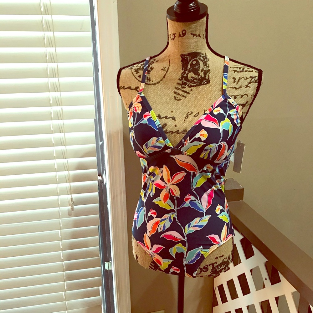 NEW Splendid Bright Floral Bathing Suit M NWT